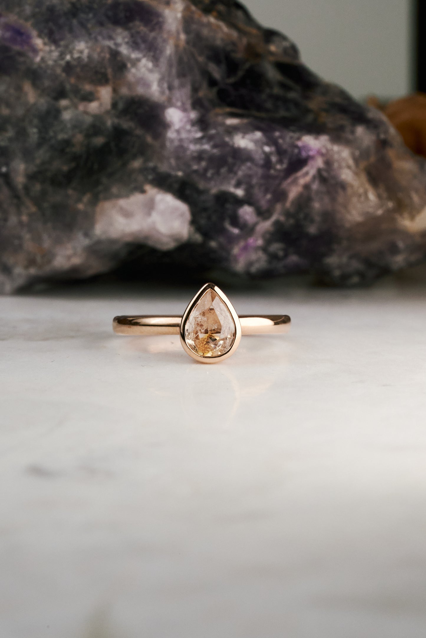 The Hawthorn with Bezel-Set Pear Peach Sapphire