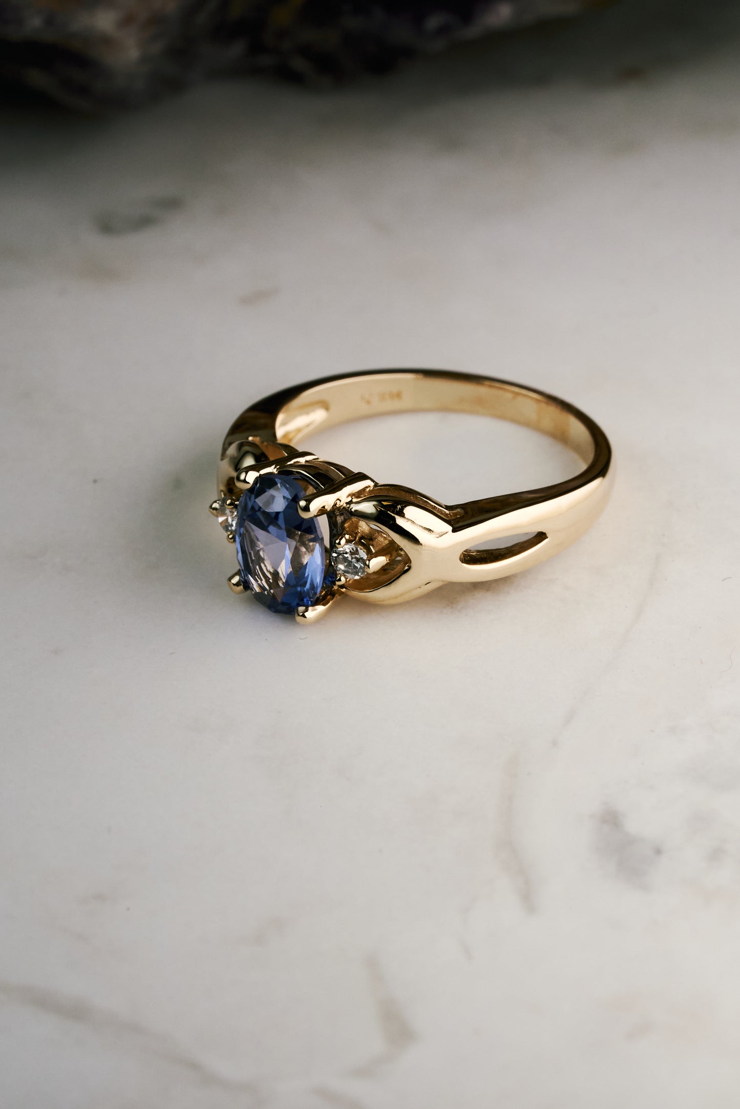 Estate 1.53ct Ceylon Sapphire Ring
