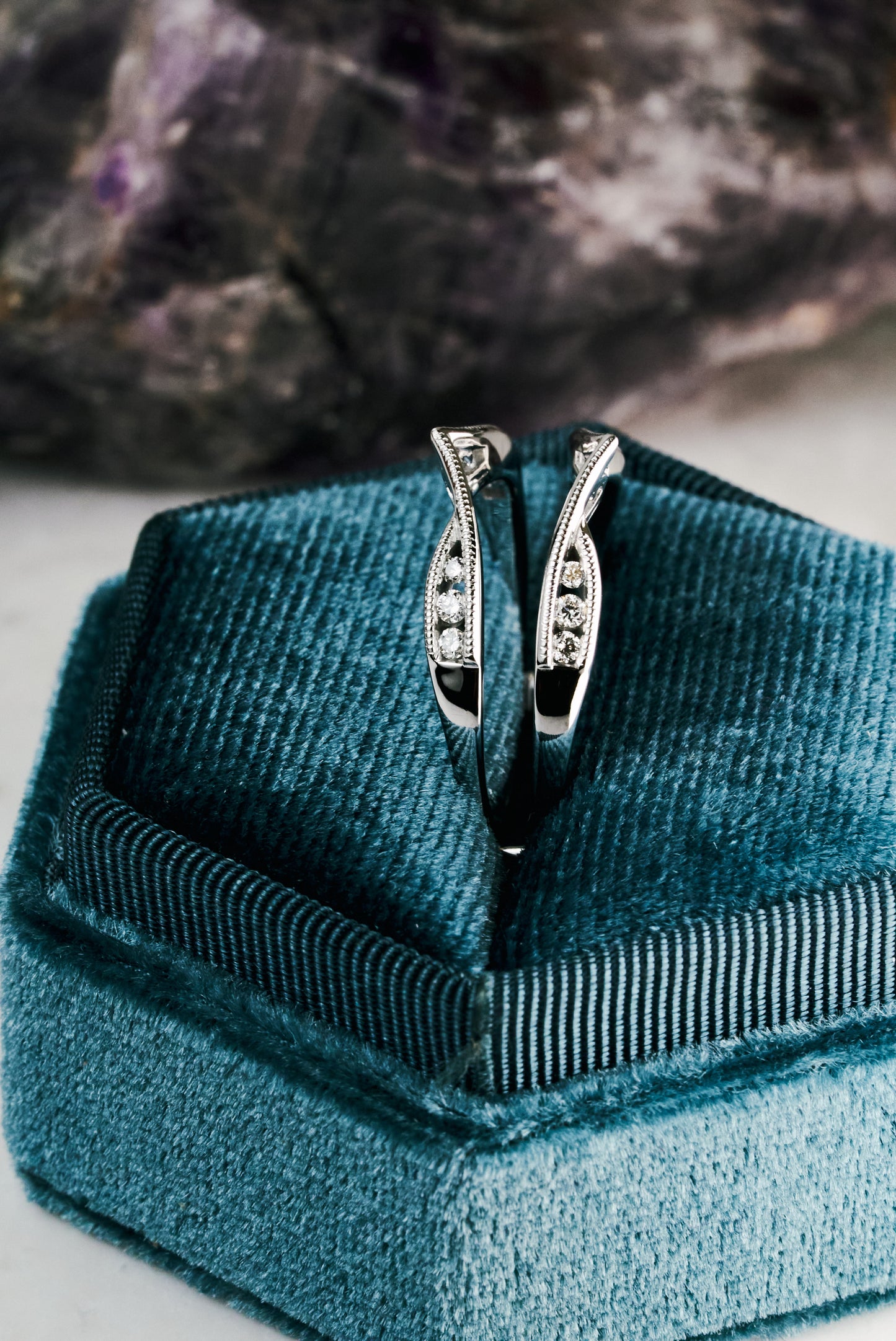 Accented diamond ring guard