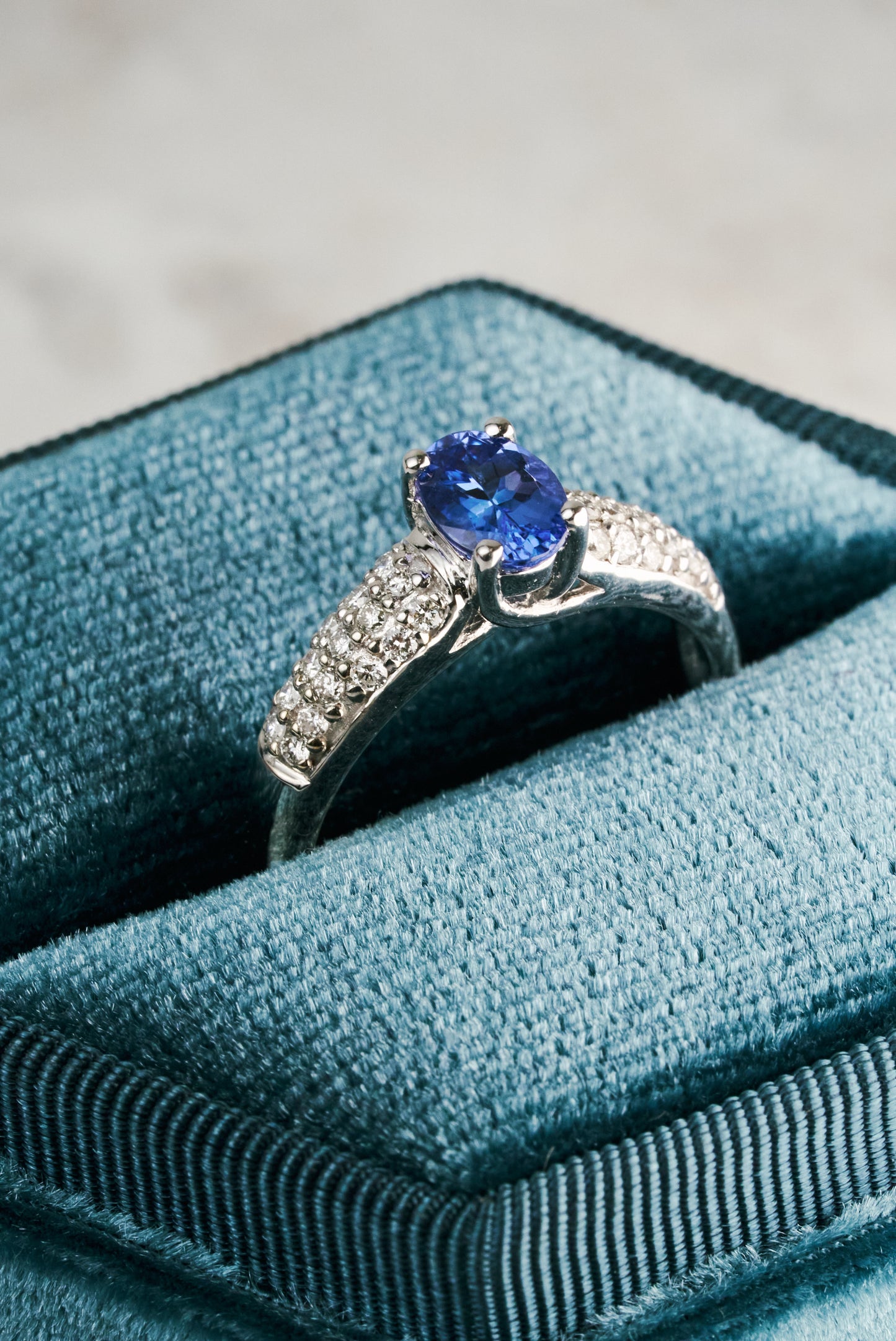 Levian Estate ring with Oval Tanzanite